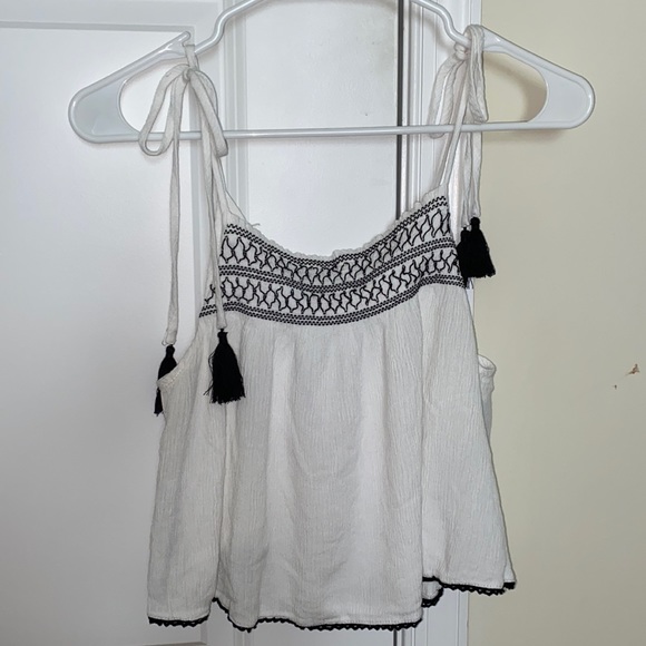 Forever 21 summer/spring tank top. Size M. - Picture 1 of 4